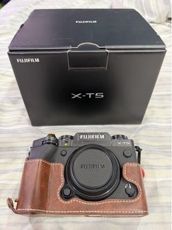 Fujifilm X-T5