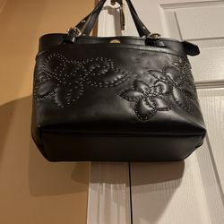 Anne Klein black faux leather pocketbook