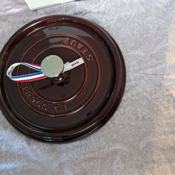 Brand New Staub 4-quart Round Enameled Cast Iron Cocotte Dutch Oven, Dark Red