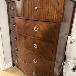 Ashley Furniture Dresser And Night Stand