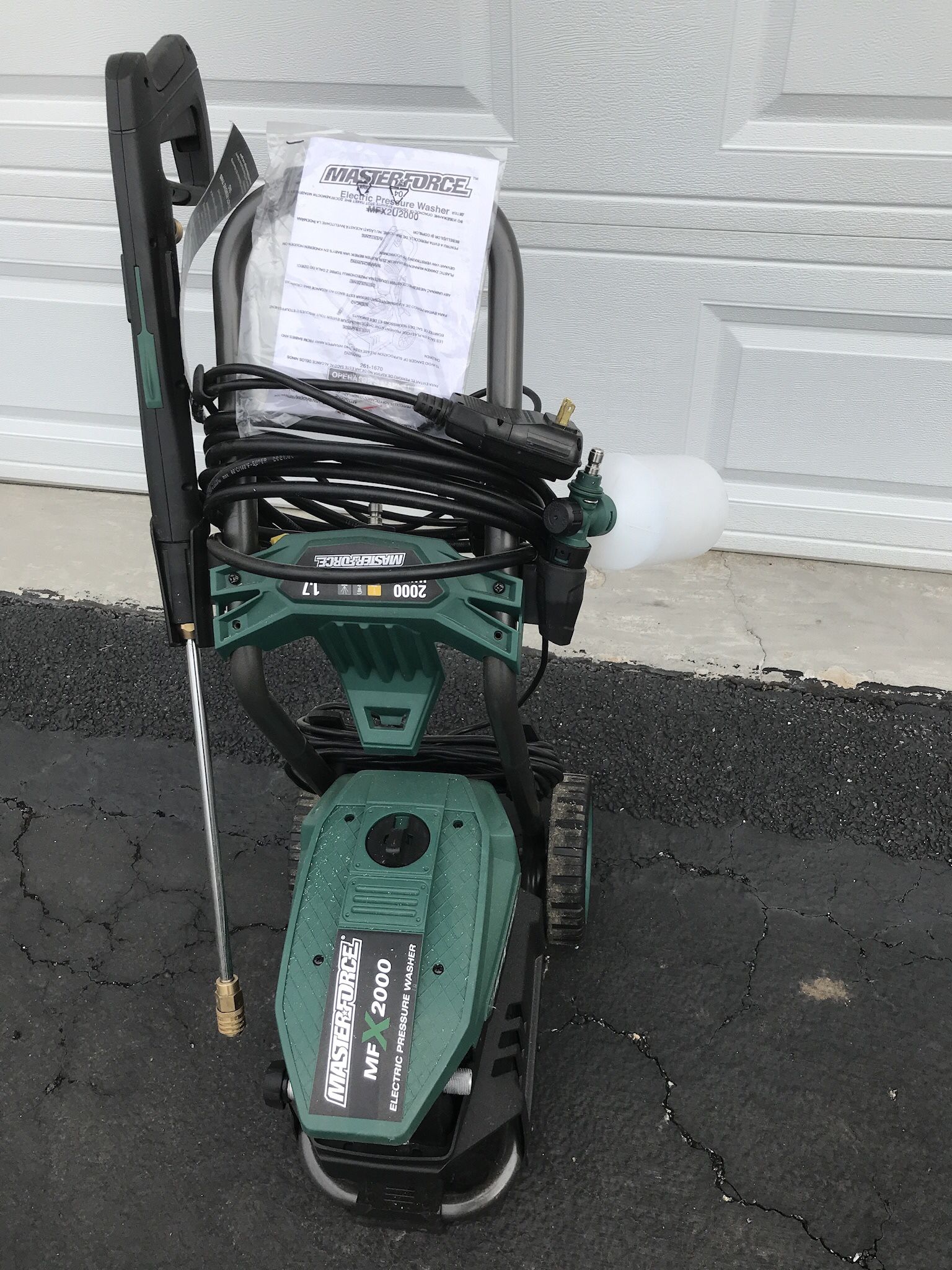 Master force Electric Pressure Washer MFX2U2000 for Sale in Lemont