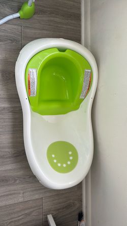 Fisherprice baby bathtub