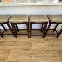 Counter Stools (4)