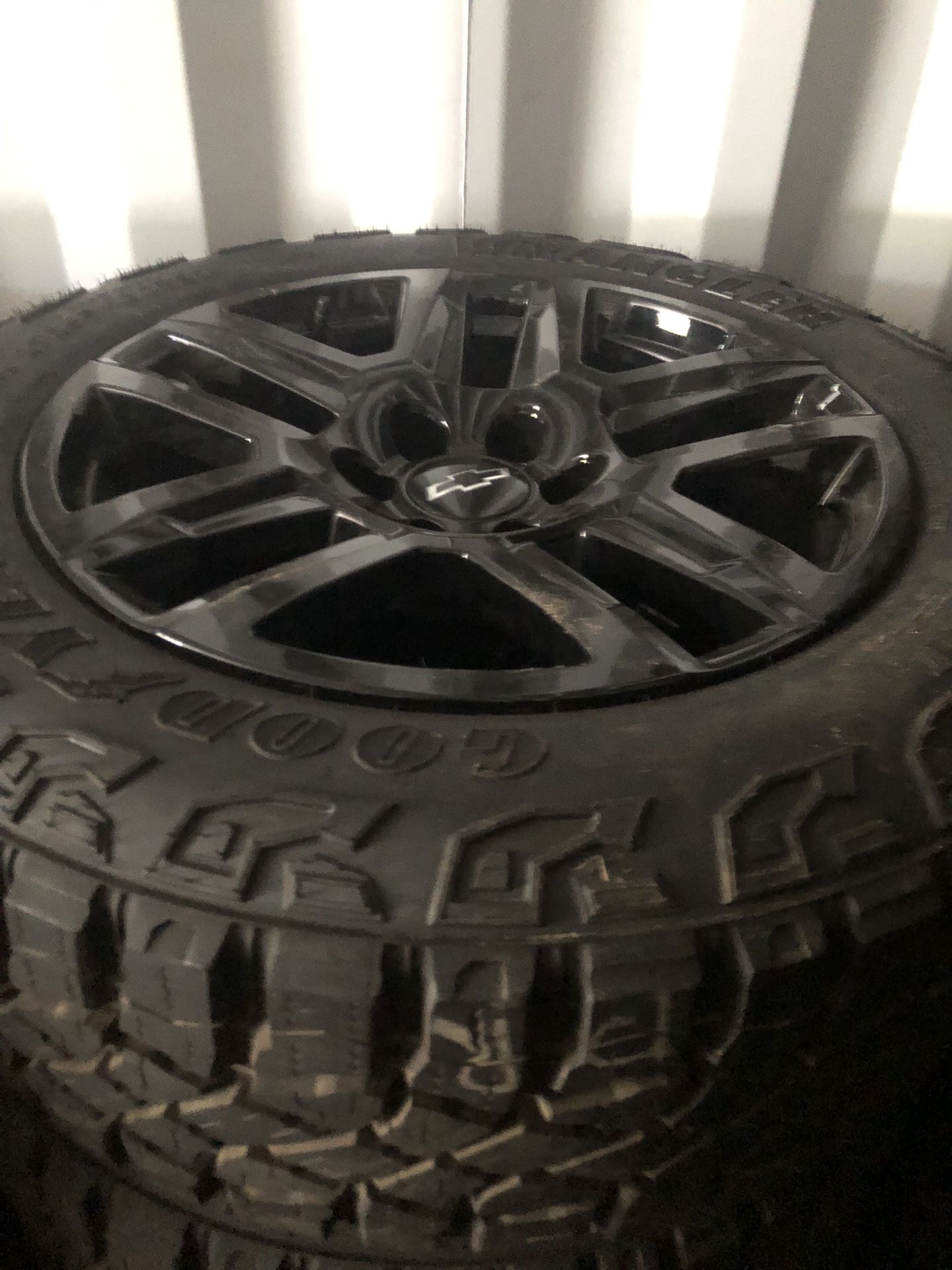 Chevy Trail Boss OEM 20” Wheels And Tires X 4 for Sale in Fort ...
