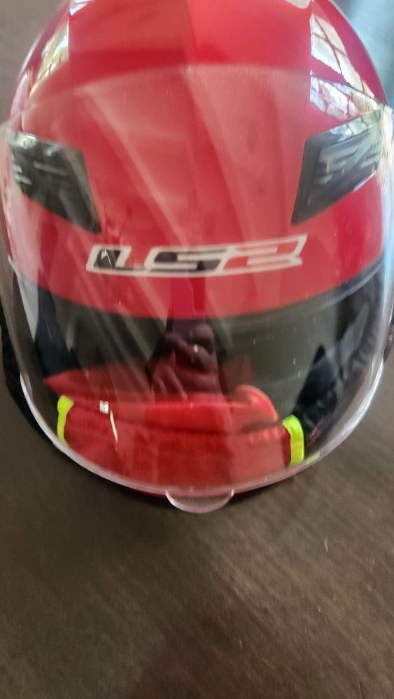 Motorcycle Helmet LS2 Like New Size Medium