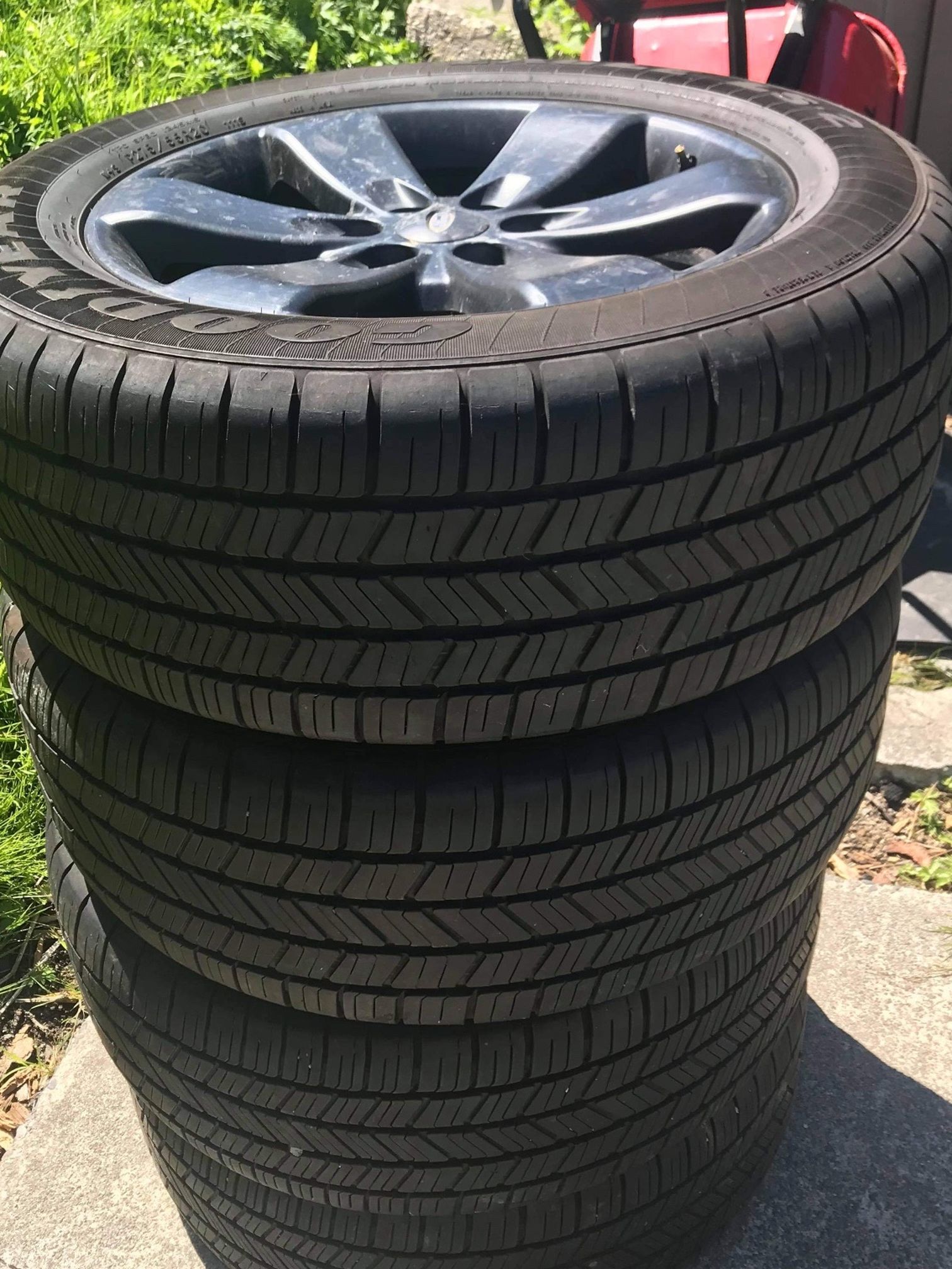 Stock 2013 F150 Tires