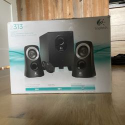 Speakers And Subwoofer 