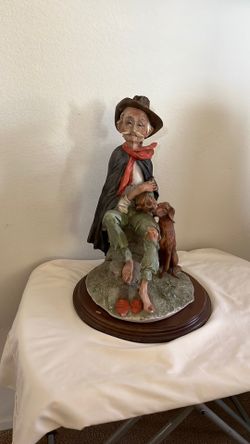 Vintage 17” Italian Porcelain Figurine