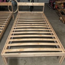 2 ikea twin size beds