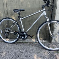 Mountain Bike 700