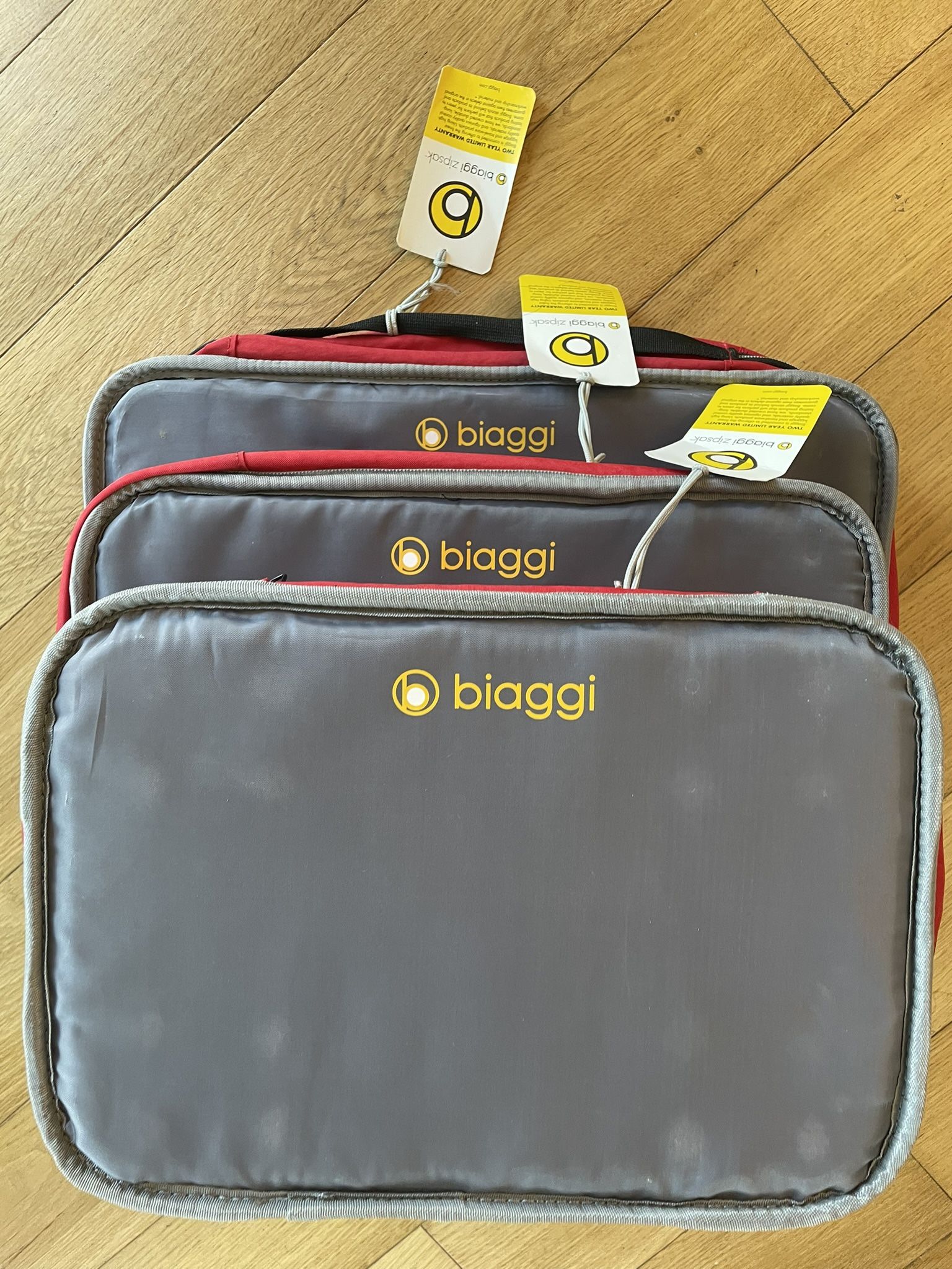Biaggi Zipsak Set Of 3 Foldable Spinner Suitcases