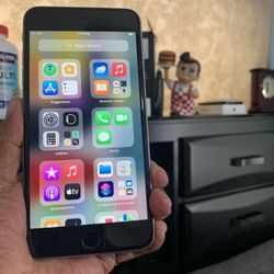 iPhone 6S-32Gb Unlocked Plus $75