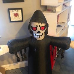 Grim Reaper Halloween 4ft Inflatable Yard Decor 2015