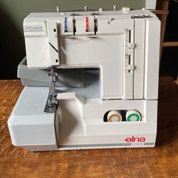 Elna Lock Pro44DE Electronic Sewing Machine