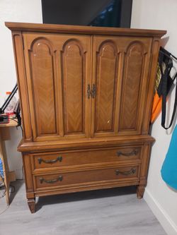 Wooden dresser