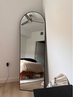 Mirror - Tall & Oval