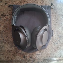 Sony Wireless  Noise Cancelling Headphones