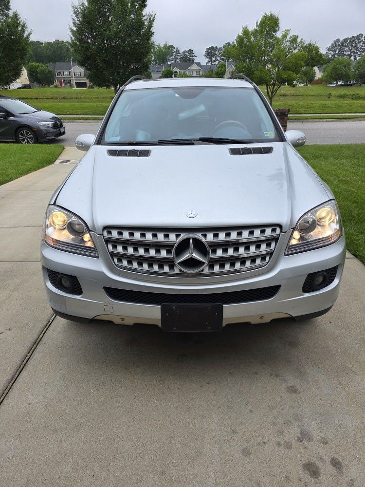 2006 Mercedes-Benz M-Class
