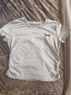 Crop shirt grey size 9 y
