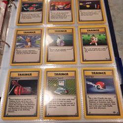 POKEMON Cards 