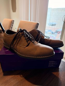 Mens Shoe size 9.0