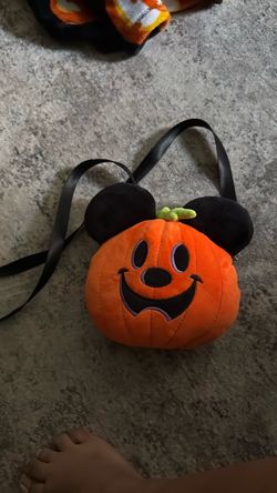 Harveys pumpkin halloween bag