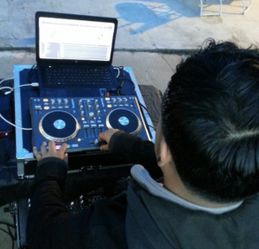 Dj Para Ocasiones Pequenas/ For Small Occasions