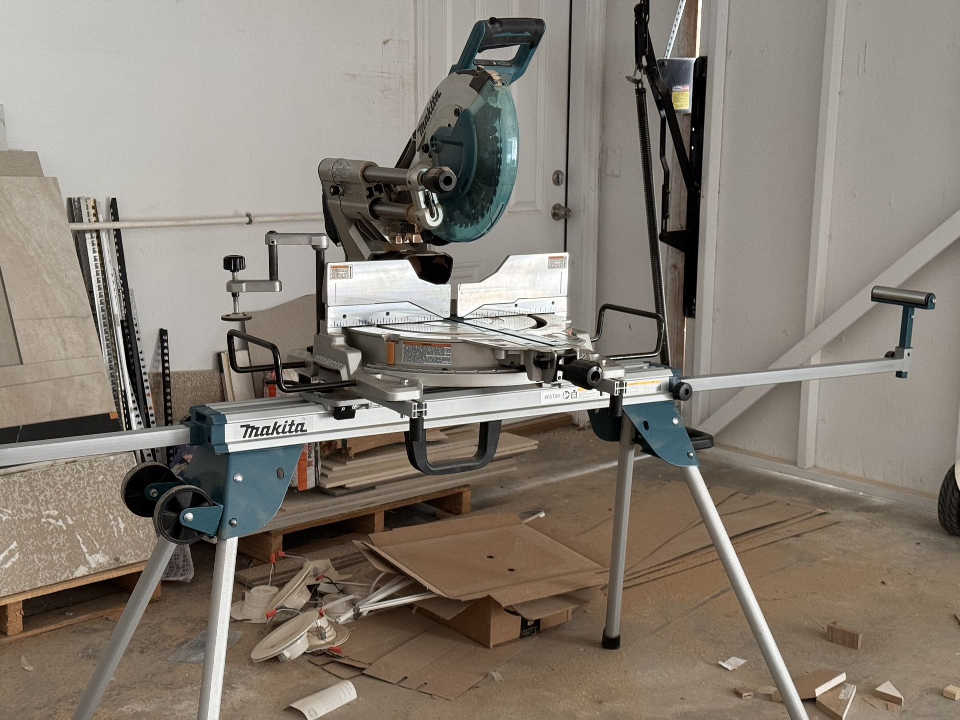 Cordless Mitre Makita Lxt Chop Saw Makita DLS714NZ Slide Compound