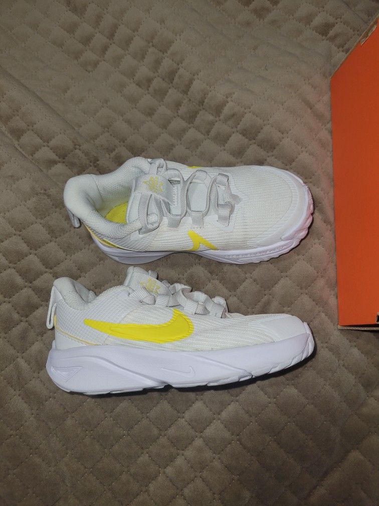 Star Runner 4 TD 'Summit White Opti Yellow'