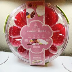 6-Compartment Snackle Box Strawberry-Shaped Divided Serving Tray with Lid NEW