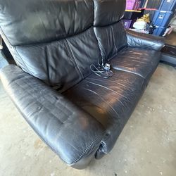 Black Leather Couch Dual Recliner