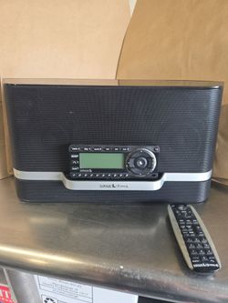 Sirius XM SXABB1 Dock and ST5 radio with remote