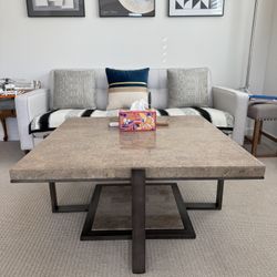 Beautiful marble coffee table in a modern, minimalist style. Very sturdy and stylish, perfect for living room
