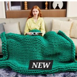 Touchat Weighted Handmade Blanket Adult,15lbs Chunky Knit Gravity Blanket 48 * 72, Cooling Twin Size Weighted Blanket,