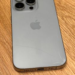 iPhone 15 Pro 256GB UNLOCKED