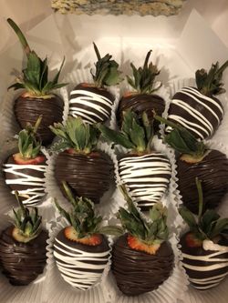 Chocolate strawberries