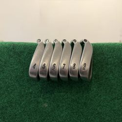 Calloway X-12 Irons 4-9 (Bag Included)