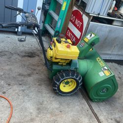 John Deer 1032  A Real Heavy Duty Machine 