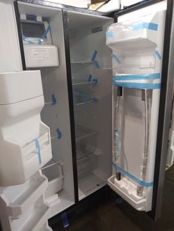 NEW scratch and dent AMANA side by side doors fridge stainless steel