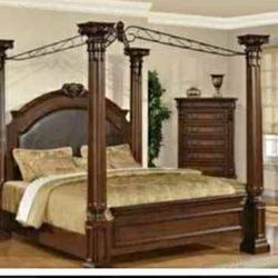 Queen Size Canopy Bed