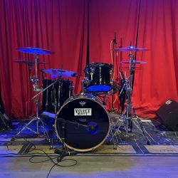 Tama Rockstar 4 Piece Drum Set. ( Read Full Description Below)