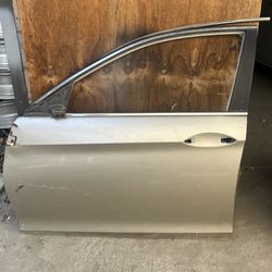 13’-17’ Honda Accord Door