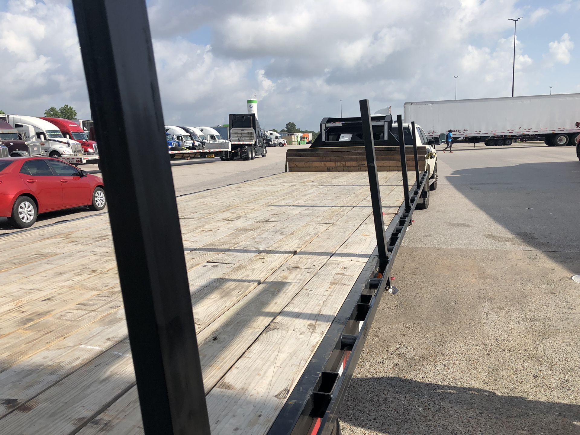 3 and 4foot Pipe Stakes with 5/8” safetypin hole! For Flatbed, Hot