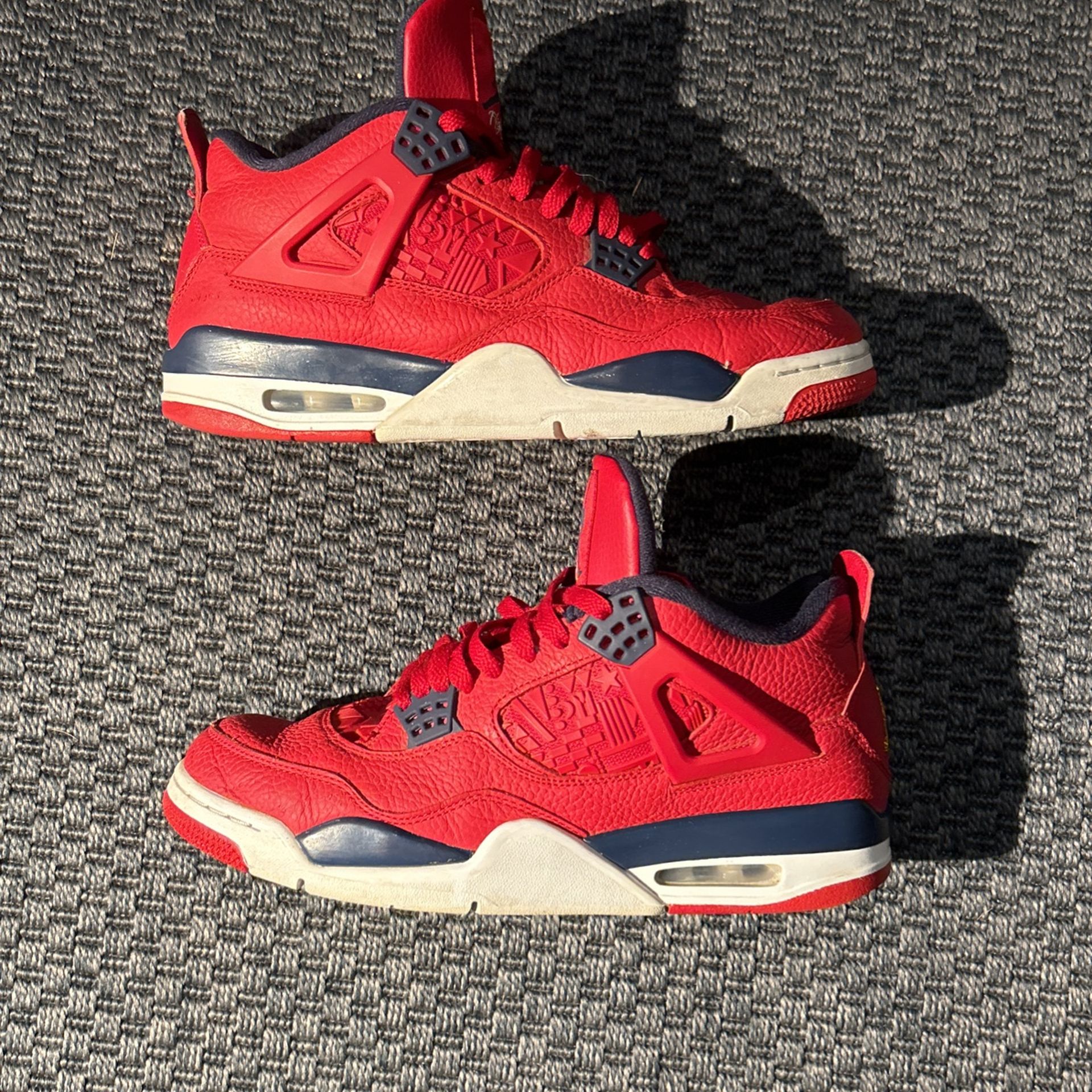 Air Jordan 4 Retro “FIBA”