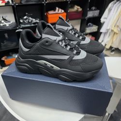 B22DIOR BLACK SHOES REFLECTIVE