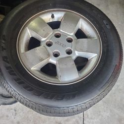 2001 Jeep Grand Cheerokee Rims & Tires