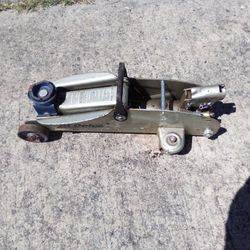 Delco Car Jack Grey 20.00