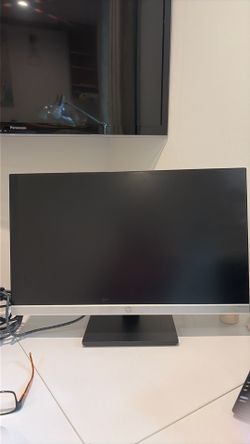 24 inch Monitor