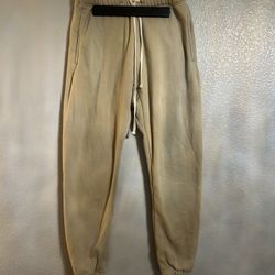 Men’s brown jogger sweatpants size small