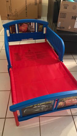 Free kids bed frame and mattress